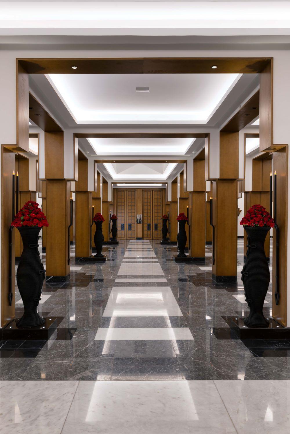 โรงแรมโมเวนปิค มันซอร์ เอดดาห์บี มาราเกช มาร์ราเกช ภายนอก รูปภาพ Interior of the hotel